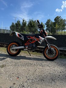 KTM 690 - 2