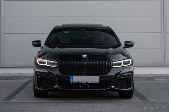 BMW Rad 7 740d xDrive mHEV M Sport Pano - 2