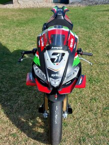 Prodam APRILIA RSV4 1100 FACTORY - 2