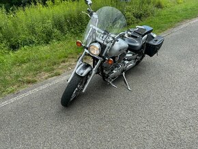 Yamaha XVS 1100 DragStar - 2