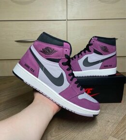 Jordan 1 High | Element Gore-Tex Berry | 43 - 2