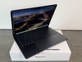 MacBook Air 13''2022 / M2 / 8GB / 256GB / Midnight / Kompl - 2