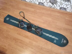 Prodám snowboard  zn.Gotha - 2