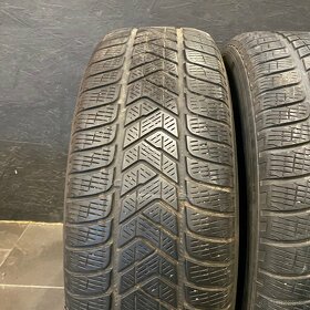 Sada pneu Pirelli 215/65/17 99H - 2