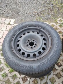 4x zimní pneu 205/65 R15 - 2