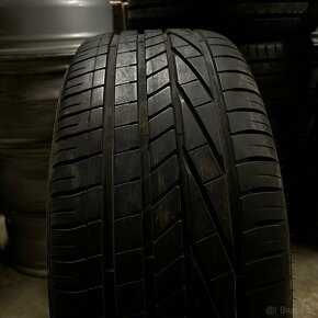 1ks pneu GoodYear 245/40/20 99Y - 2