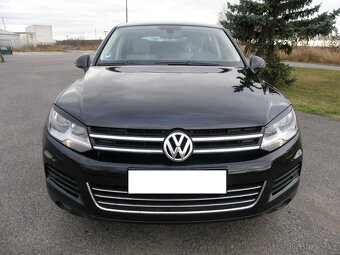 Volkswagen Touareg 3.0 TDI KLIMA, NAVI, KŮŽE, TZ - 2