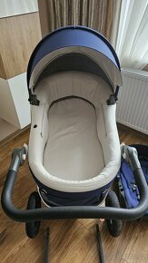 Prodám kočárek Stokke Trailz barva deep blue - 2