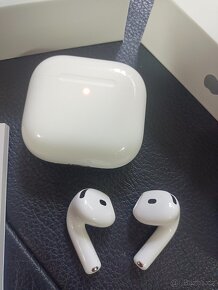 Sluchátka Apple AirPods 4(ANC) (MXP93ZM/A) zánovní - 2