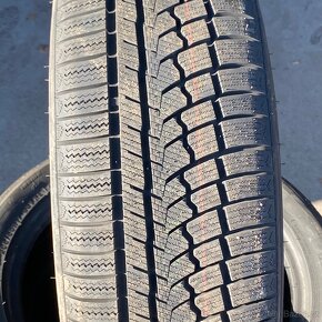 NOVÉ Zimní pneu 225/55 R16 99V XL Sailun - 2