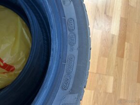 Michelin primacy 3 a 4 215/45 R17 LETNÍ - 2