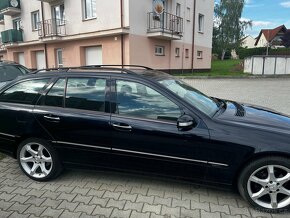 Mercedes Benz w203(s203) C220 CDI 2006 - 2