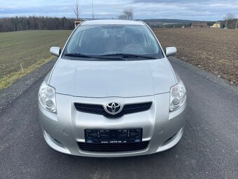 Toyota  Auris diesel AUTOMAT,spotř4.5L/100km,servisní knížka - 2