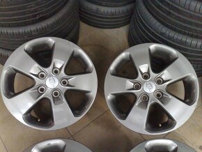 alu kola 5x114,3 r16 original kia - 2