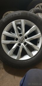 Alu kola 5x 112 215 60 R16.VW Passat originál letní. - 2