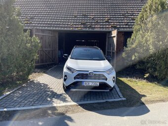 Prodám Toyota RAV4 HYBRID 44 - 2