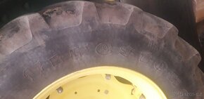 Pneu na traktor 420/85R34 - 2