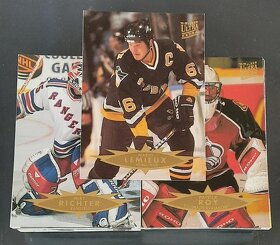 1995-96 Fleer Ultra téměř Kompletni set 400 karet - 2