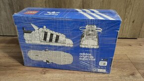 LEGO Creator Expert 10282  - Adidas Originals Superstar - 2