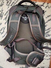 cestovní batoh OSPREY FARPOINT 40 - 2