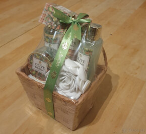 ARÔME OLIVE Bath Gift set - 2