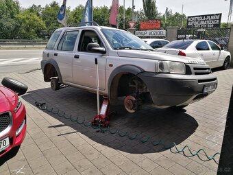 Land Rover Freelander 2.5i 4x4 - 2