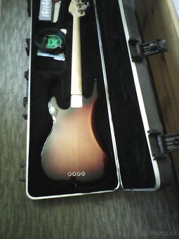 PRODÁM Fender Precision Professional I +kufr - 2