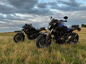 Yamaha MT-07 2017 modrá 16k najeto - 2