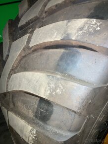 Nové pneu a disky 710/50 r26,5 - 2