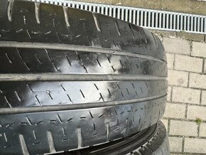 Zátěžové pneu Michelin 215/70 R15C - 2