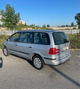 VW Sharan 1,9 Tdi 85KW /klima/ tažné/ 2008 - 2