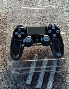 PS4 500 milion limited edition dualshock - 2