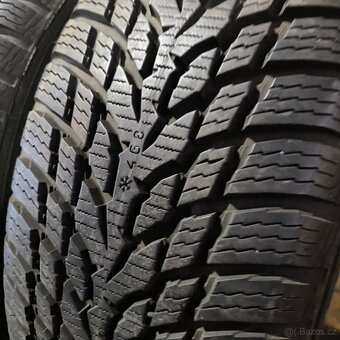 Zimní pneu 205/45 R17 88V Nokian 7,5mm - 2