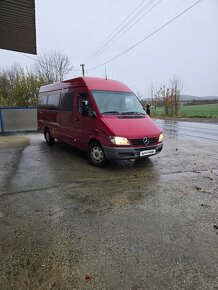 Mercedes-Benz Sprinter - 2