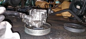 Servo cerpadlo audi vw 2.5 tdi audi A4 A6 - 2