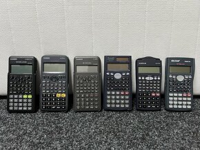 Vědecká kalkulačka - více kusů - 2