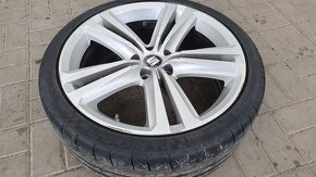 Sada Alu kola 5x112 235/35 R19 Seat Leon 5F - 2