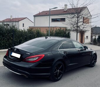 Mercedes-Benz CLS 350 CDI 4Matic 2012 AMG 195KW - 2