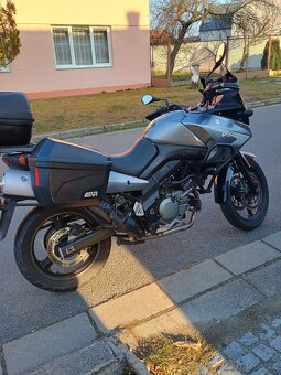 Suzuki DL 650 V-Strom - 2