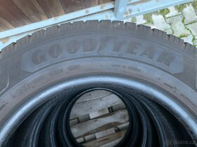 Letní pneu 215/65/16 C Goodyear Eff grip 109T sada č.405 - 2