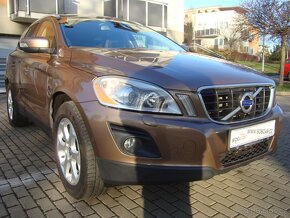 Volvo XC60 2.4 D5 4x4 AUTOMAT ČR - 2