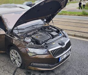 Škoda Superb kombi 2024/najeto 245 km - 2