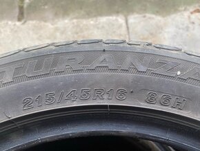 Pneu Bridgestone 215/45 R16 - 2