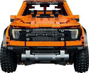 Lego Technic 42126 - Ford F-150 Raptor - 2