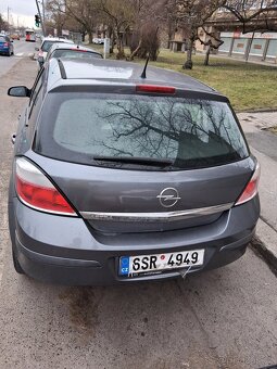 Opel Astra - 2