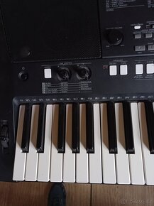 Prodám klávesy Yamaha PSR 423 - 2