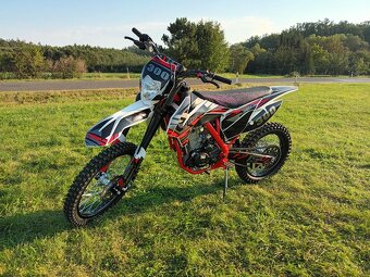 Pitbike Killer 300cc H2O 21/18 červená - 2