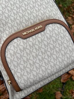 Batoh backpack Michael Kors monogram vanilla medium - 2