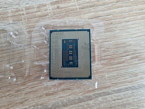 Procesor Intel Core i7-13700KF - socket 1700, Raptor Lake - 2