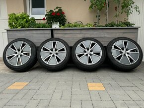 4x elektróny AUDI 5x112 R17 - 2